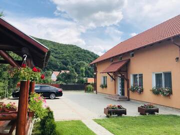 Фото номера Апартаменты с 1 спальней Апарт-отели Kelemen Vendégház 2 г. Прайд 8