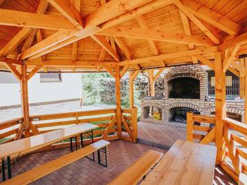 Фото номера Дом с 1 спальней Дома для отпуска Riverside Woodhouses г. Прайд 42