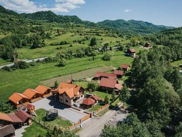 Фото номера Дом с 1 спальней Дома для отпуска Riverside Woodhouses г. Прайд 16