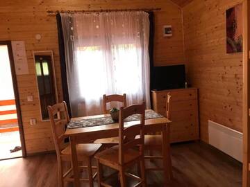 Фото номера Дом с 1 спальней Дома для отпуска Riverside Woodhouses г. Прайд 7