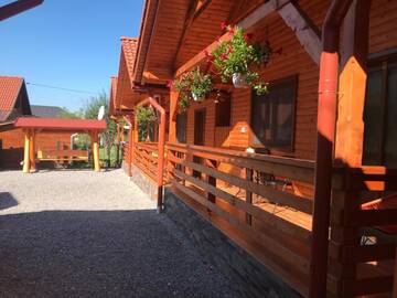 Фото номера Дом с 1 спальней Дома для отпуска Riverside Woodhouses г. Прайд 10
